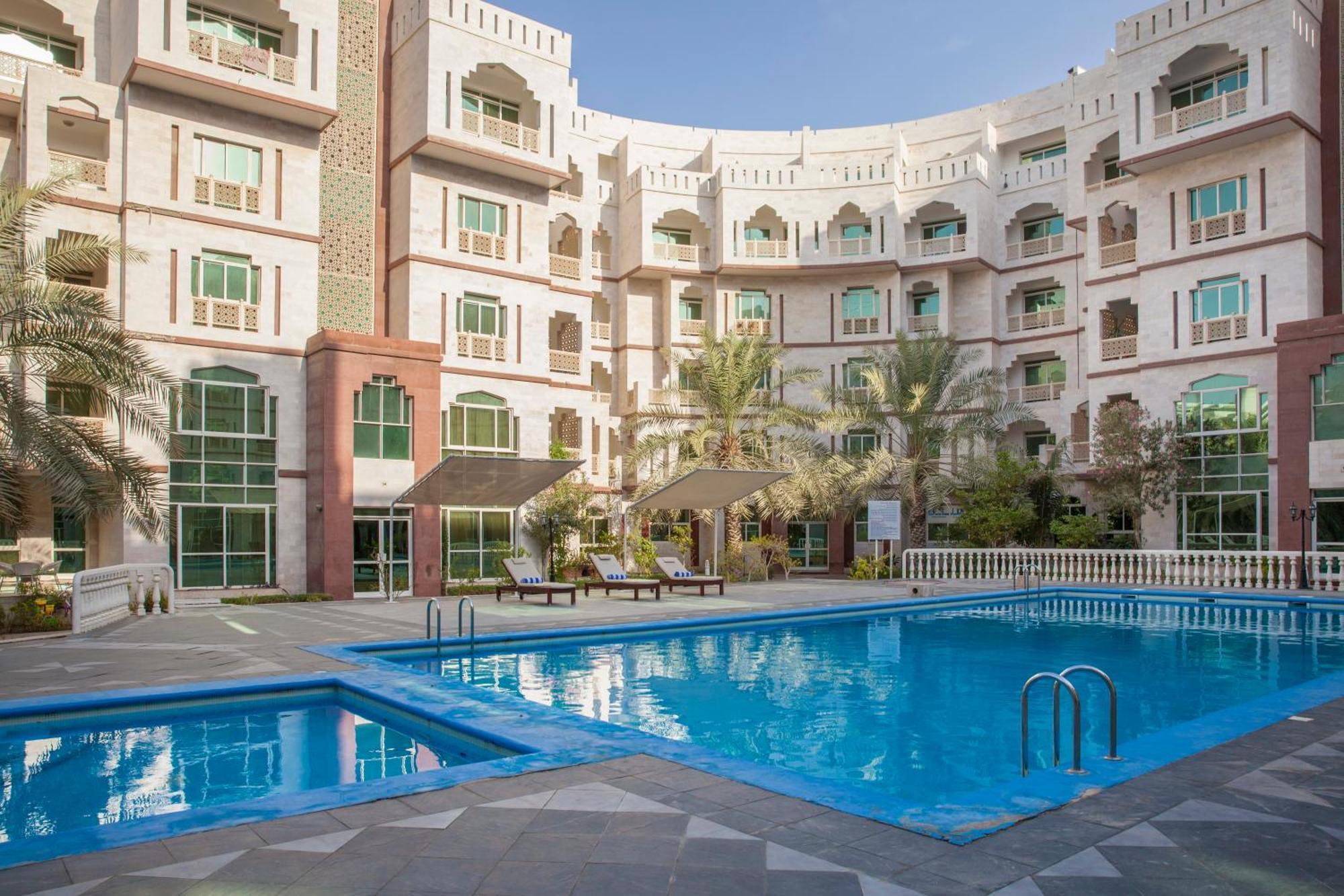 Muscat Oasis Residencias Exterior foto